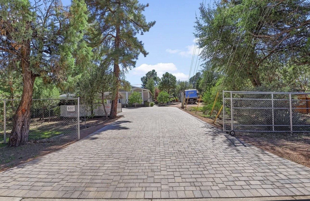 Completed outdoor paver driveway